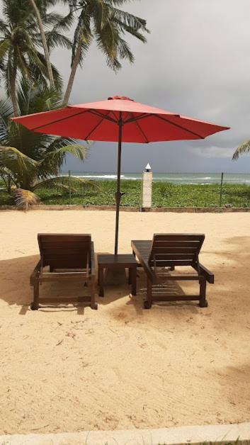 Akurala Beach Boutique Resort 外观 照片